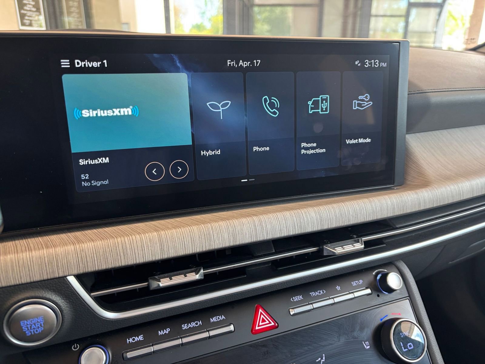 Used 2025 Hyundai Sonata SEL FWD image 21