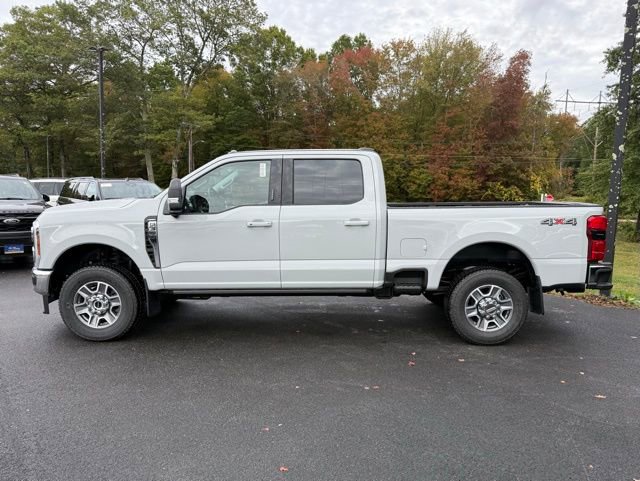 New 2026 Ford F350 Lariat image 3