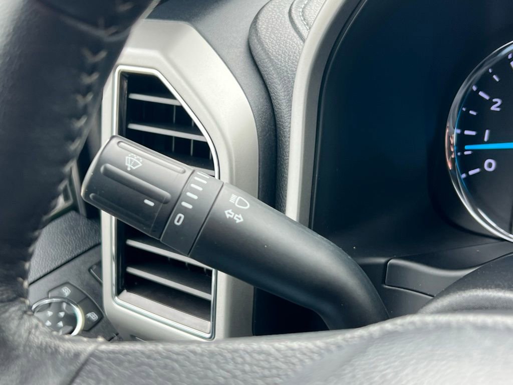 Used 2020 Ford F250 Lariat w/ Chrome Package image 37