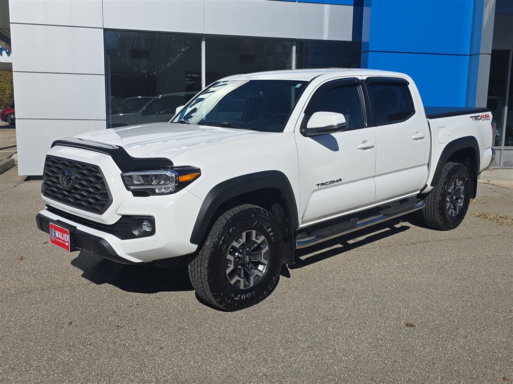 Used 2023 Toyota Tacoma TRD Off-Road AWD/4WD image 1