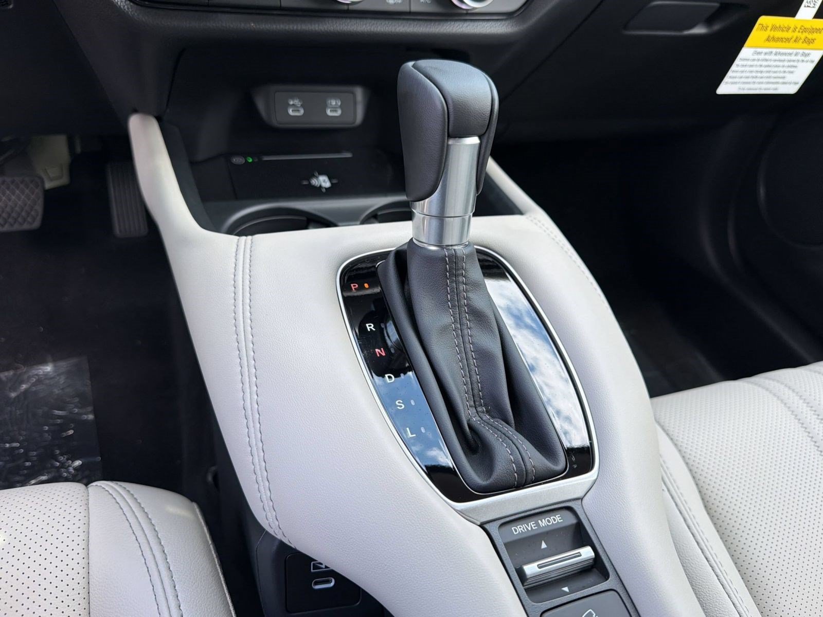 New 2027 Honda HR-V EX-L image 16