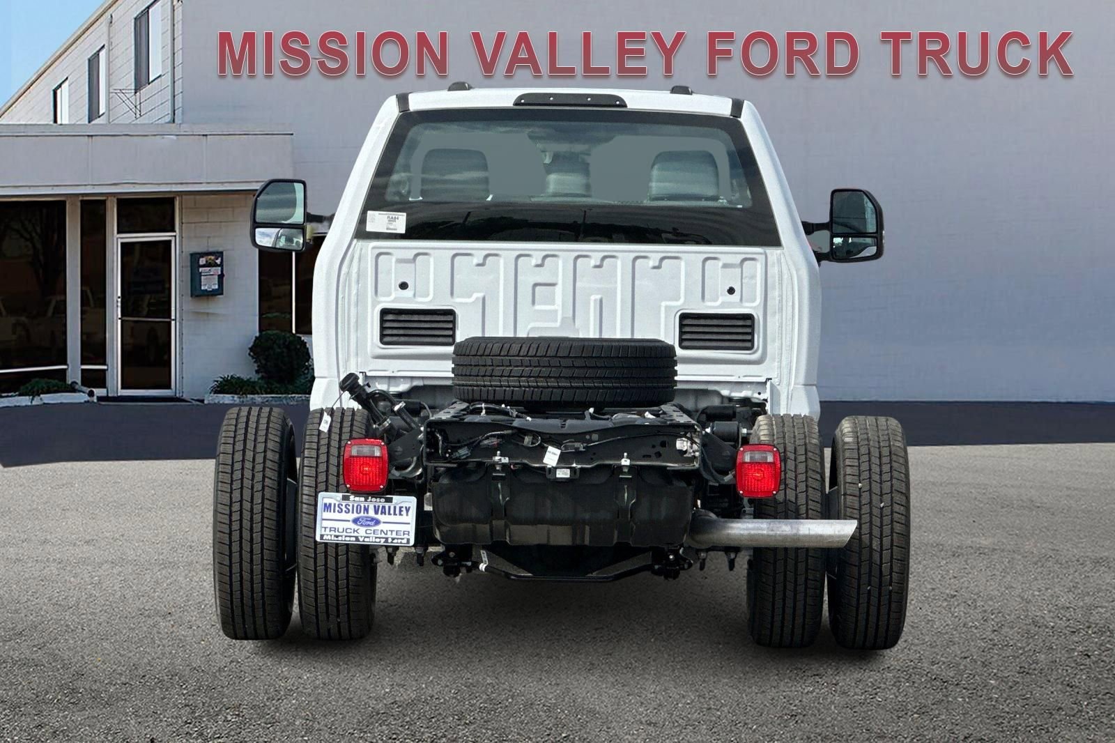 New 2026 Ford F350 XL w/ XL Chrome Package RWD image 5
