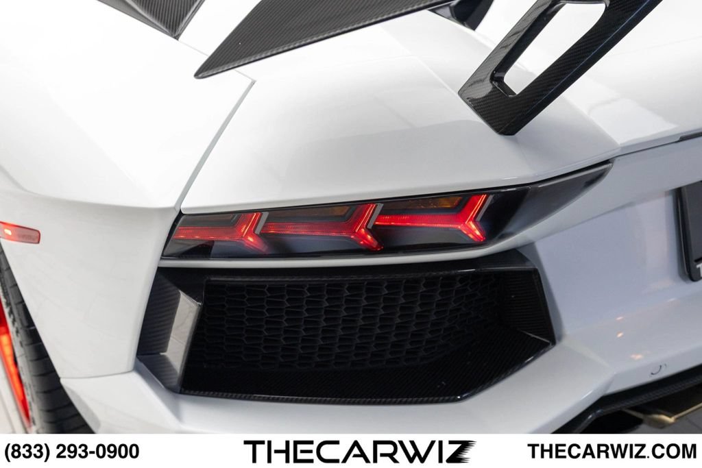 Used 2017 Lamborghini Aventador LP 700-4 AWD/4WD image 20