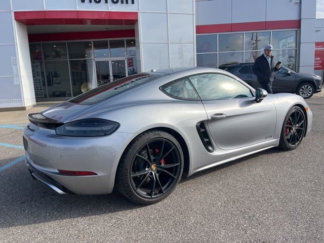 Used 2018 Porsche 718 Cayman GTS image 4