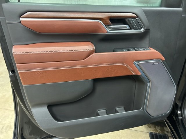 Used 2024 GMC Sierra 3500 Denali Ultimate image 14