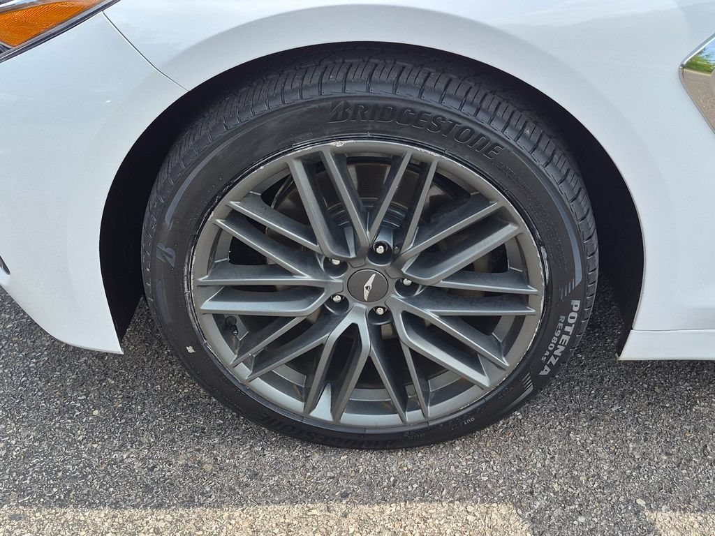 Used 2019 Genesis G70 2.0T Advanced w/ Prestige Package AWD/4WD image 10