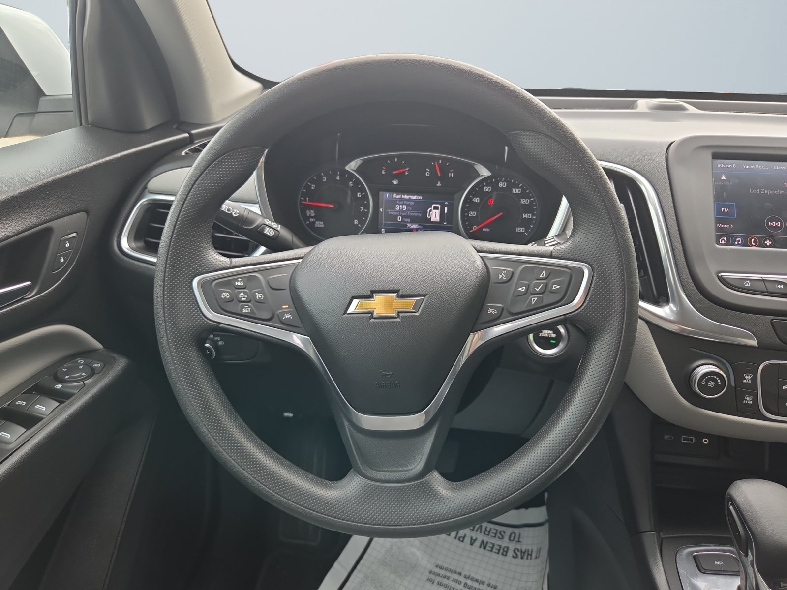 Used 2022 Chevrolet Equinox LT AWD/4WD image 13