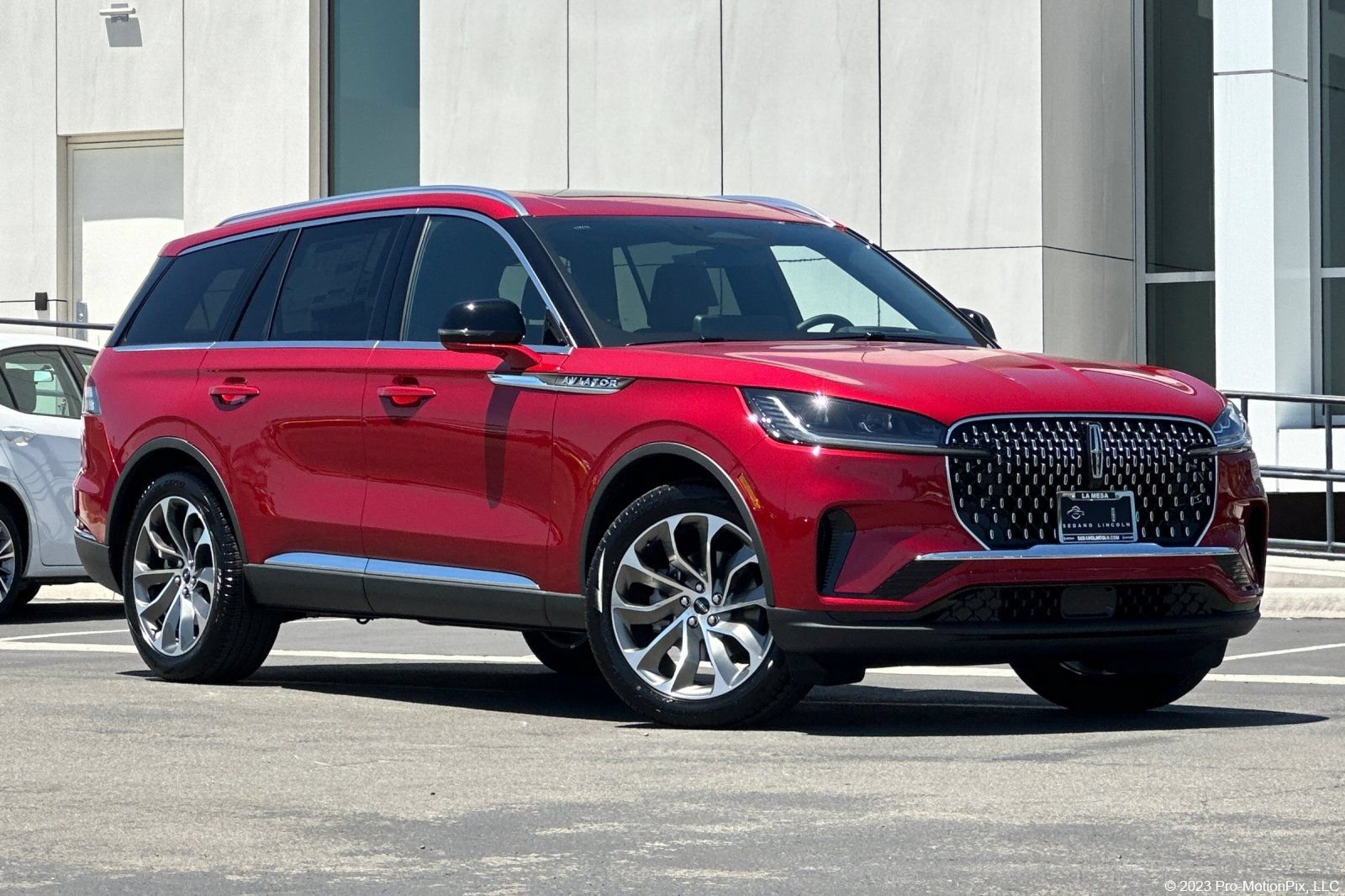 New 2026 Lincoln Aviator Reserve w/ Illumination Package RWD image 1