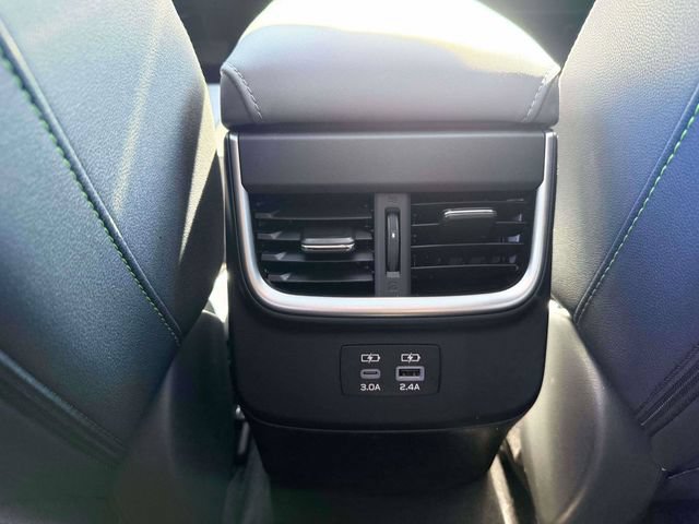 Used 2025 Subaru Outback Onyx Edition AWD/4WD image 15