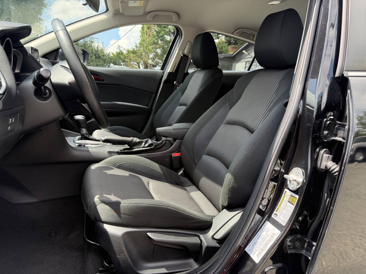 Used 2014 MAZDA MAZDA3 i Touring FWD image 9