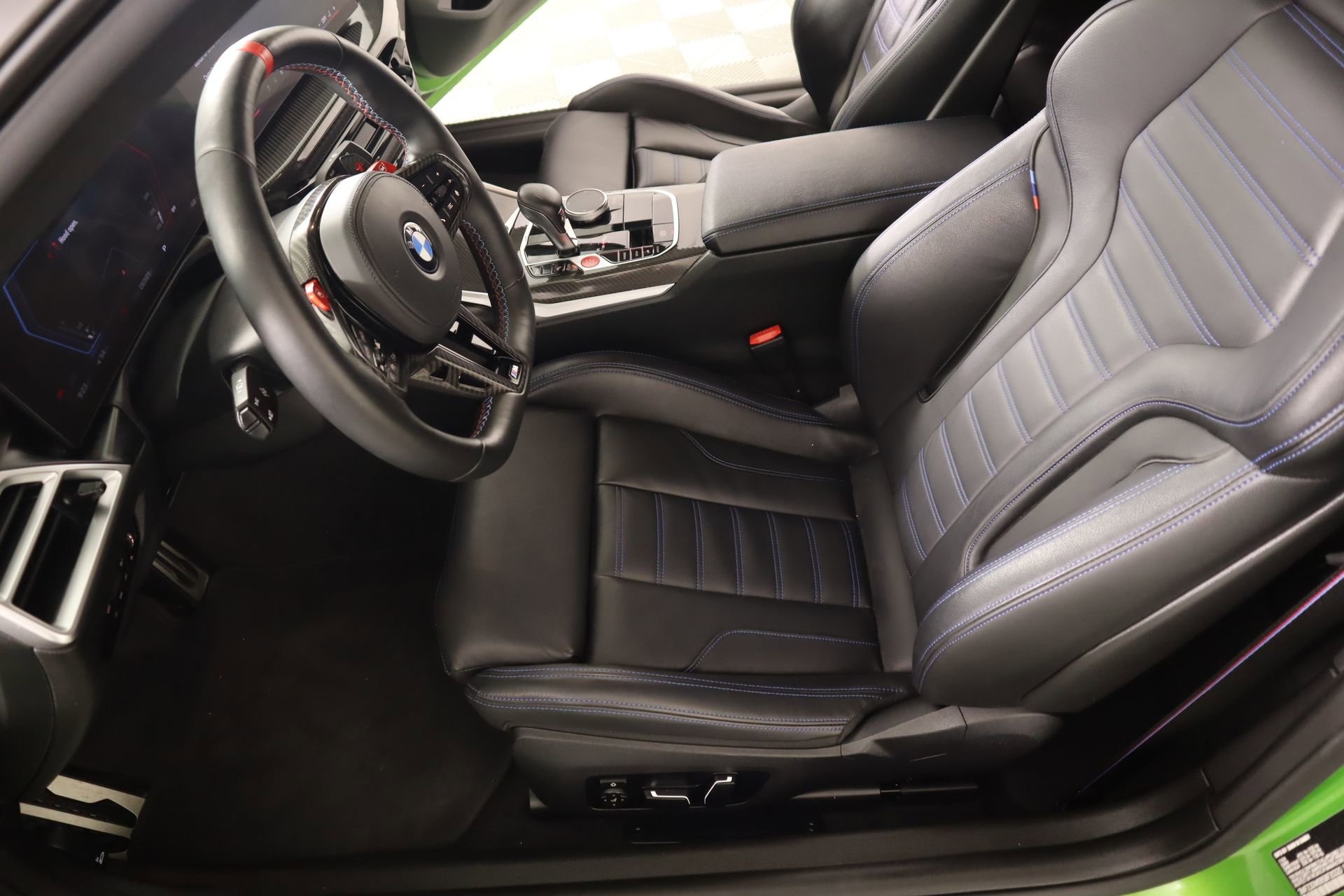 Used 2025 BMW M2 w/ Lighting Package image 12