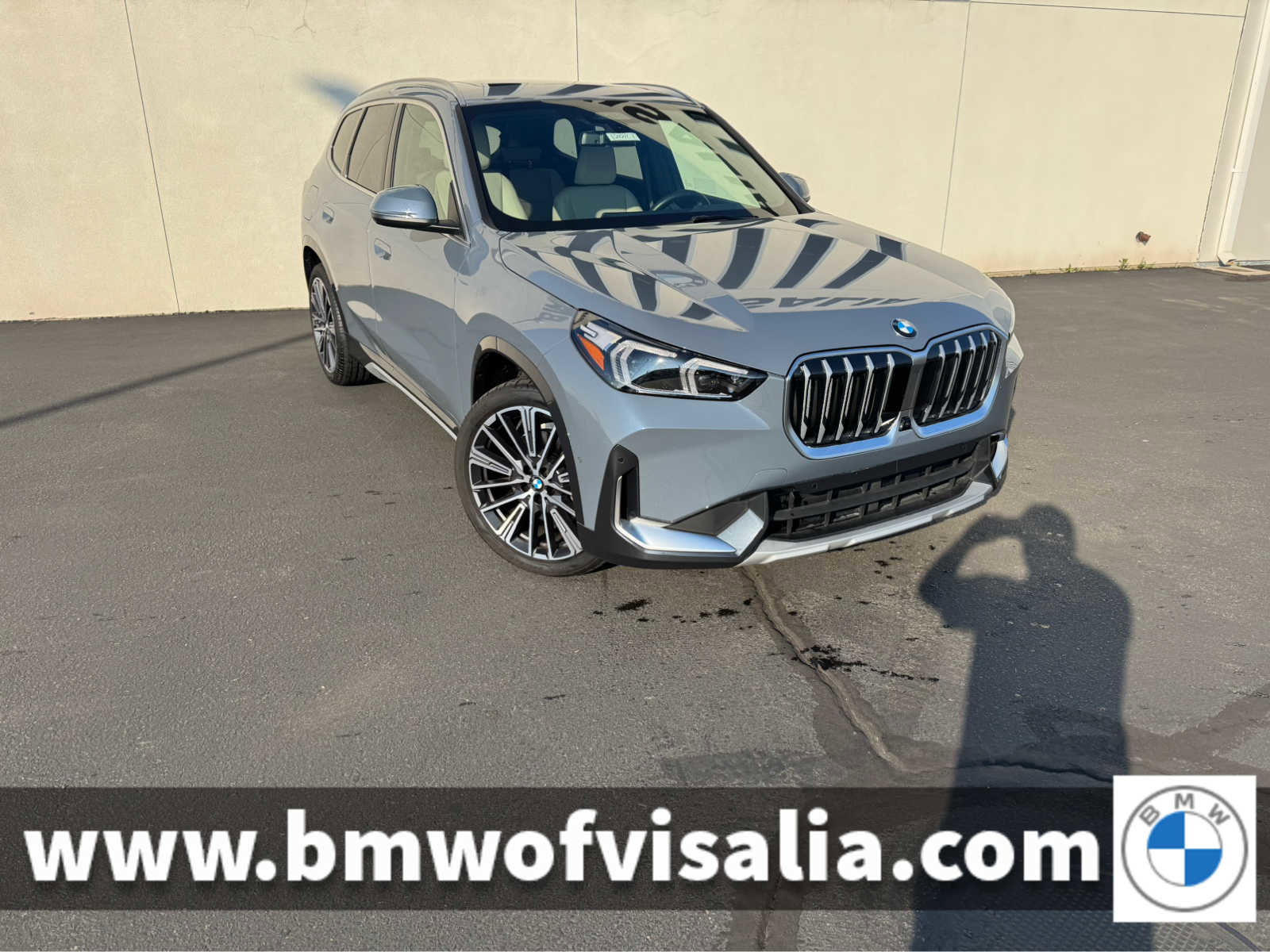 Used 2025 BMW X1 xDrive28i w/ Technology Package image 1