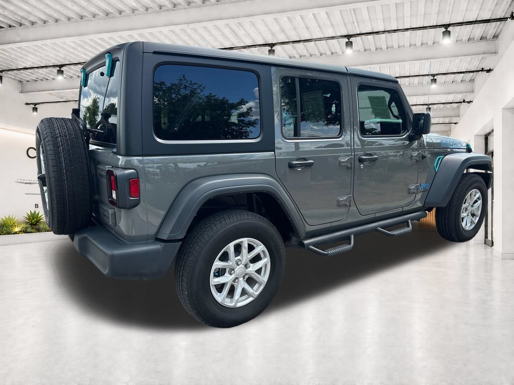Used 2023 Jeep Wrangler Unlimited Sport AWD/4WD image 10