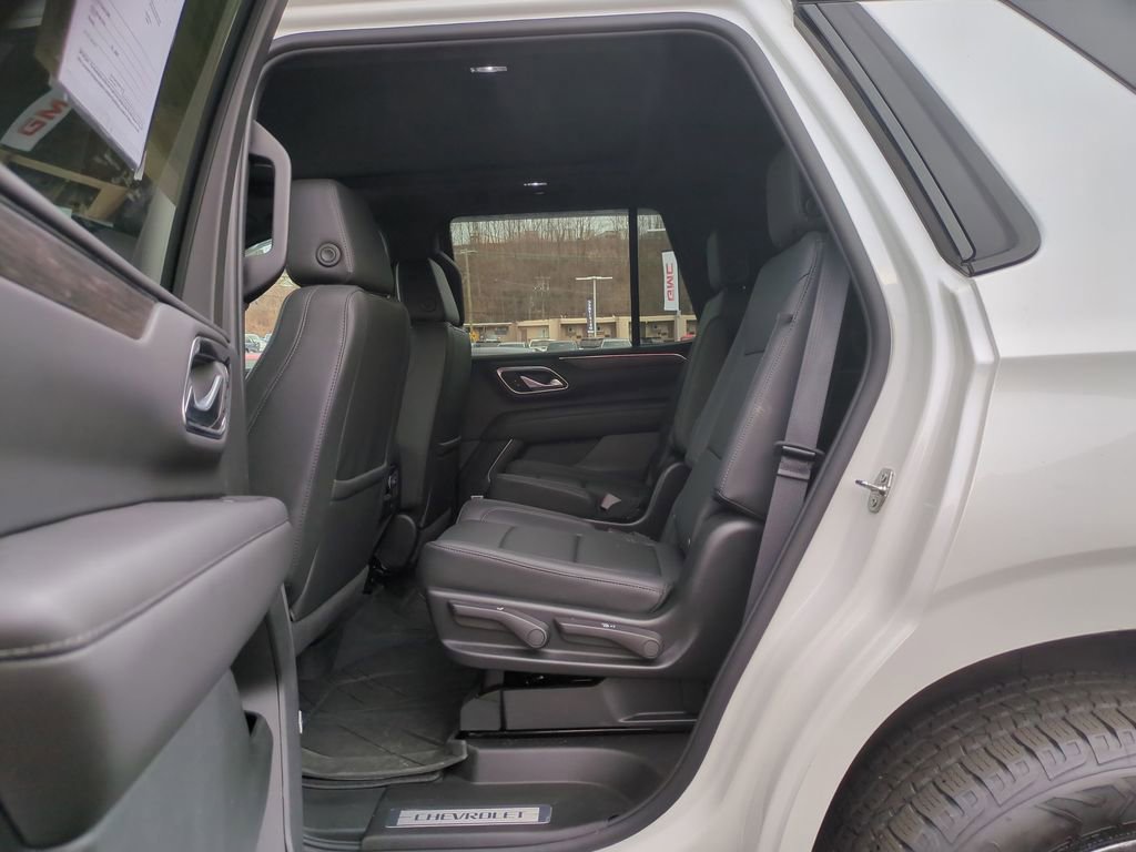 Certified 2024 Chevrolet Tahoe Z71 w/ Luxury Package image 15