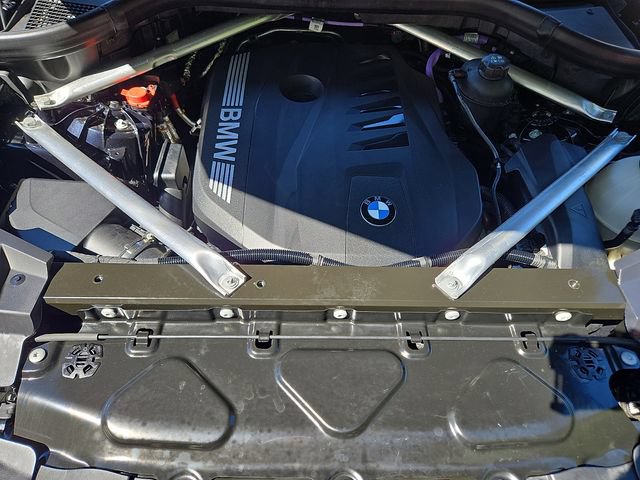Used 2024 BMW X6 xDrive40i w/ Parking Assistance Package AWD/4WD image 28