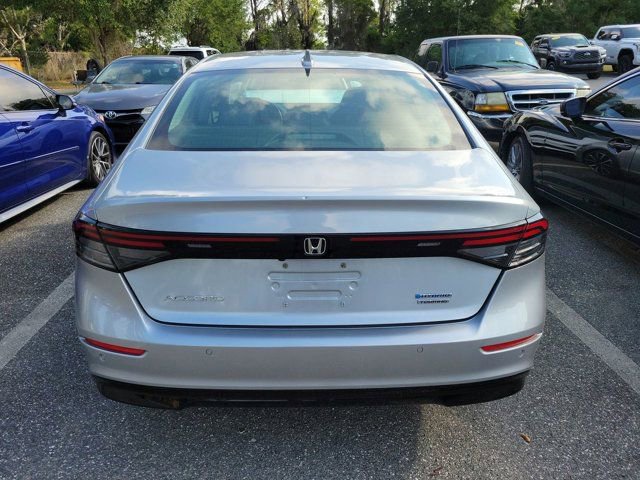 Used 2024 Honda Accord Touring image 5