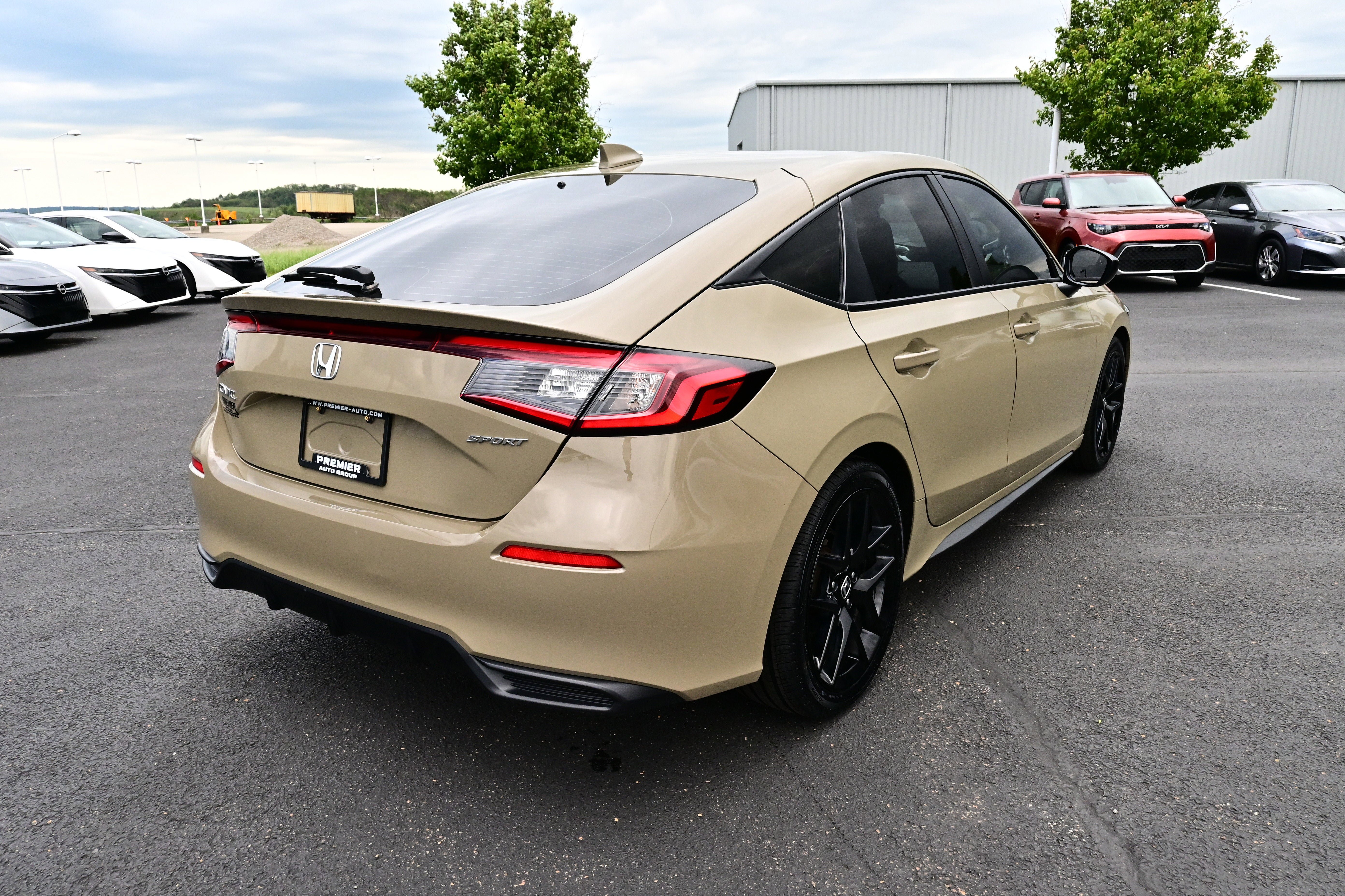 Used 2025 Honda Civic Sport image 6