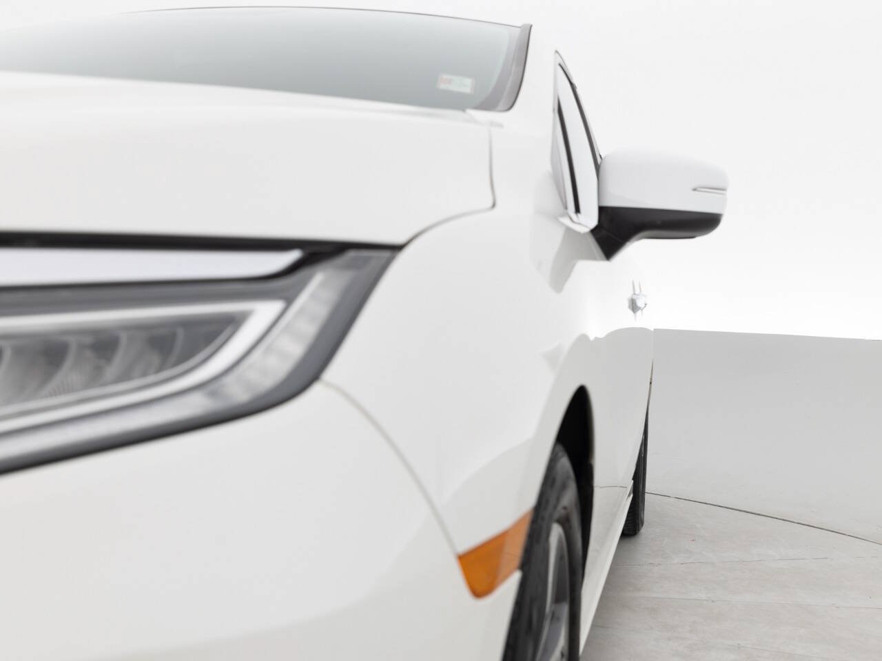 Used 2018 Honda Odyssey Touring image 12