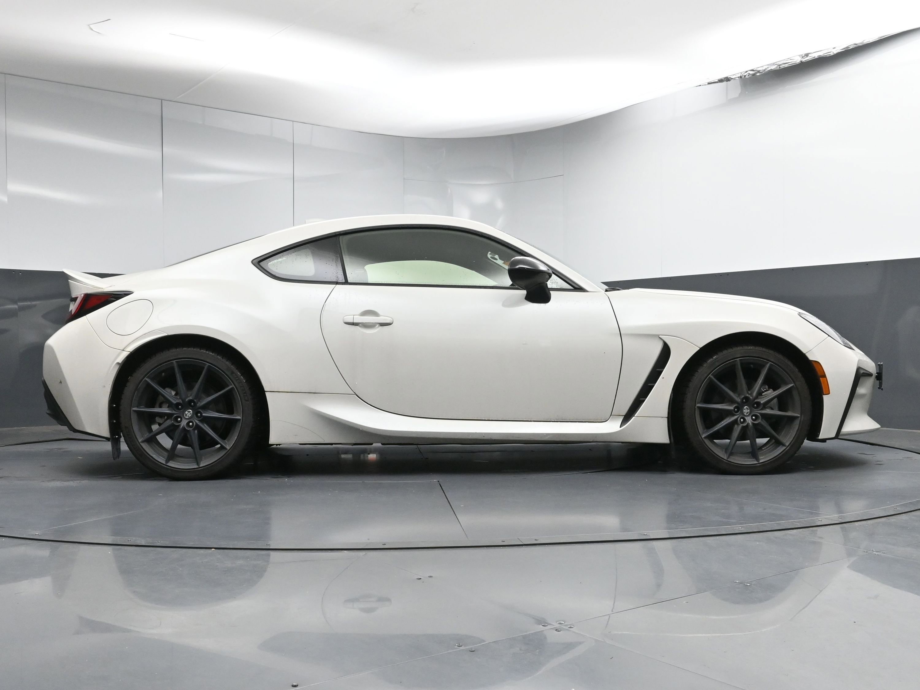 Certified 2024 Toyota GR86 Premium image 25