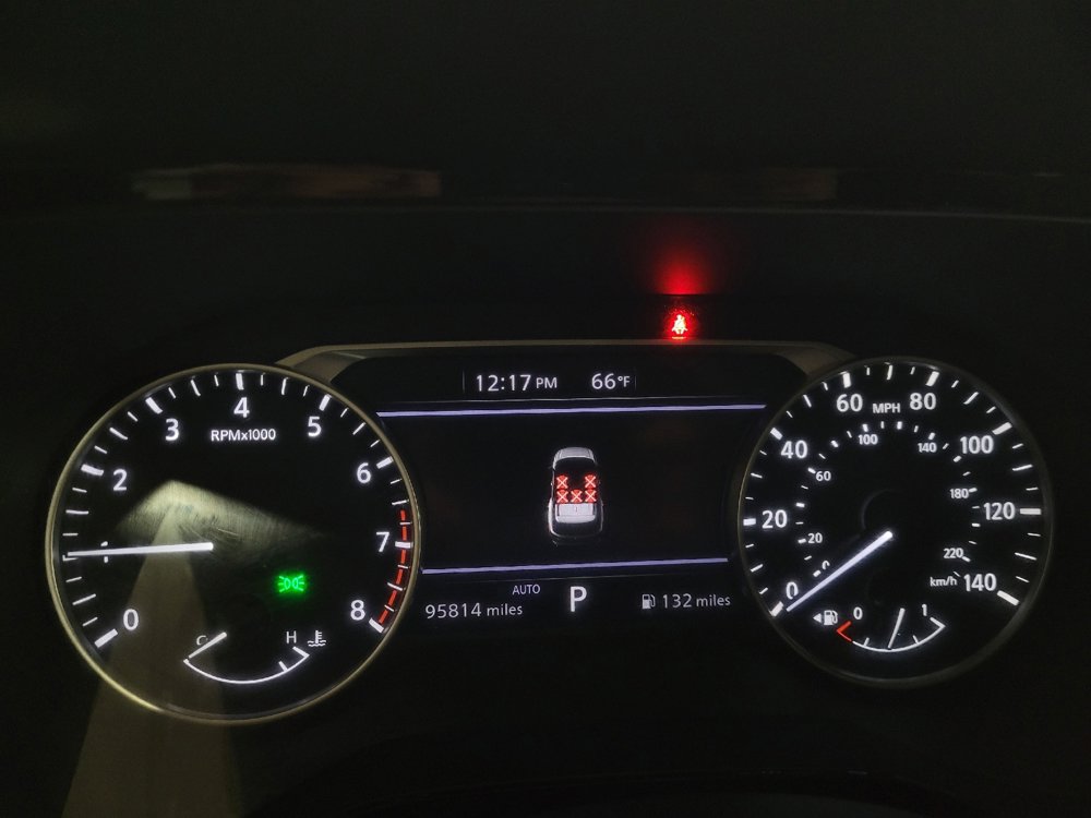 Used 2022 Nissan Pathfinder SV w/ SV Premium Package image 23