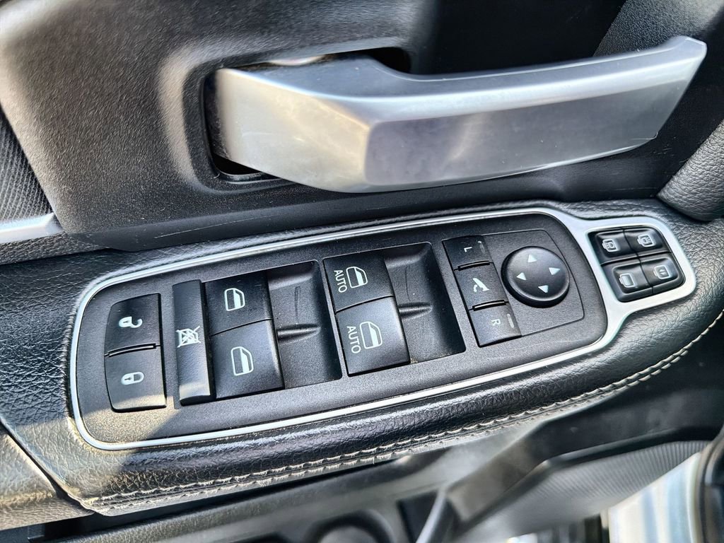 Used 2024 RAM 2500 Big Horn image 15