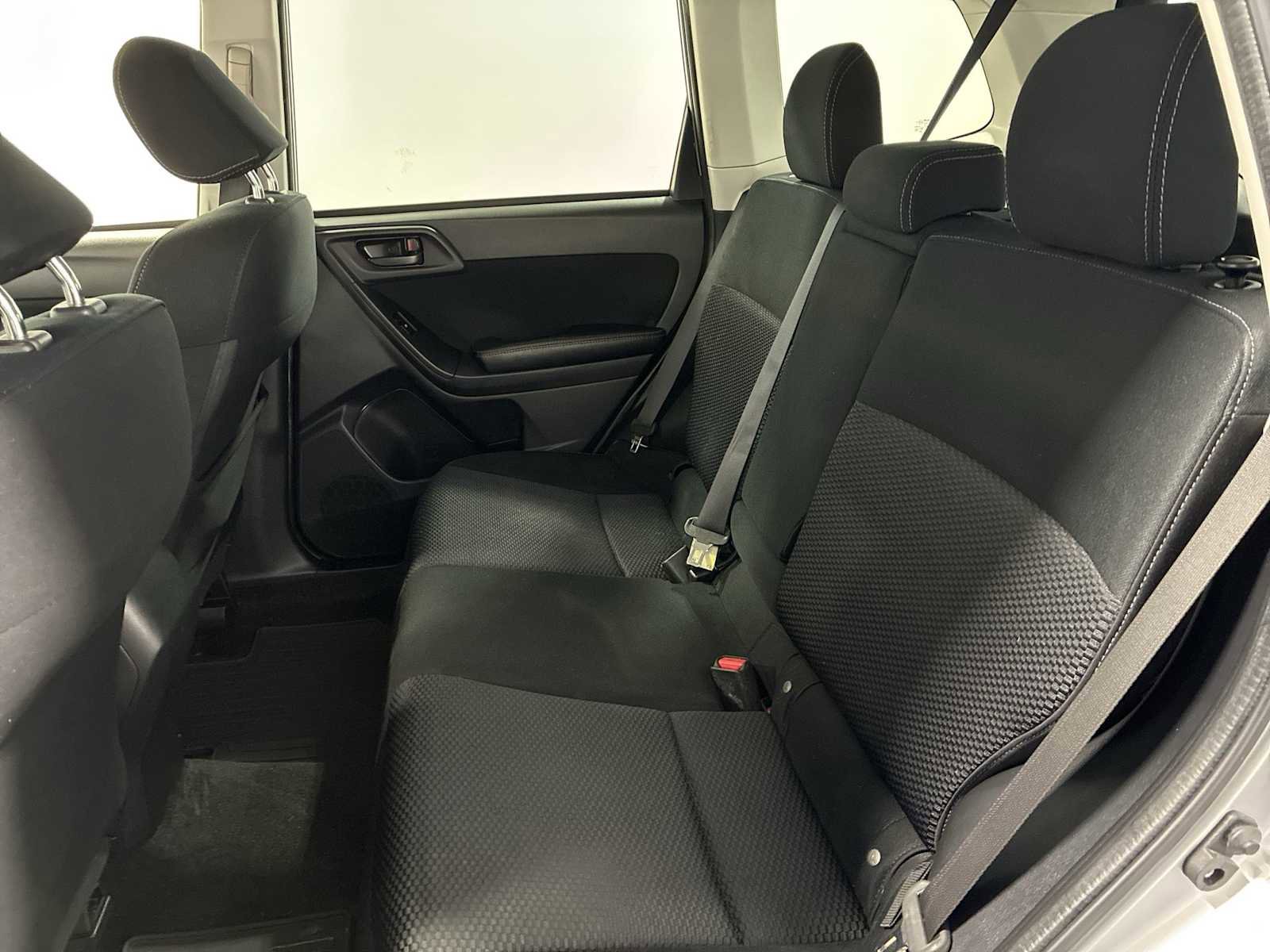 Used 2016 Subaru Forester 2.5i Premium w/ All-Weather Package image 24