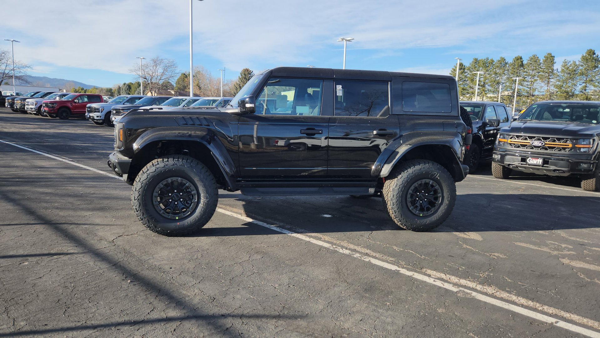 New 2025 Ford Bronco Raptor image 5