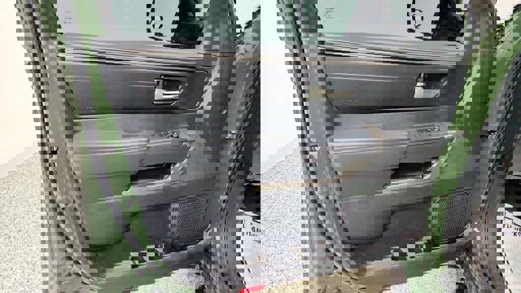 Used 2022 Toyota Tundra SR5 w/ TRD Off-Road Premium Package image 10