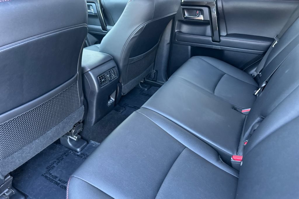 Used 2023 Toyota 4Runner TRD Off-Road Premium w/ Moonroof Package AWD/4WD image 11
