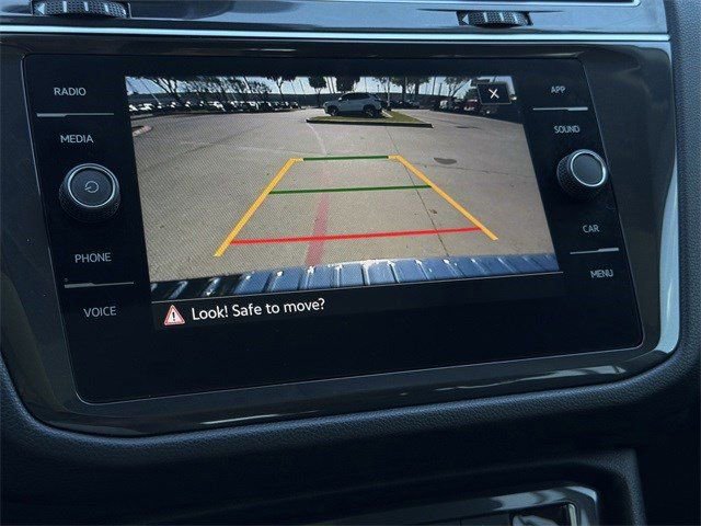 Used 2024 Volkswagen Tiguan Wolfsburg Edition image 17