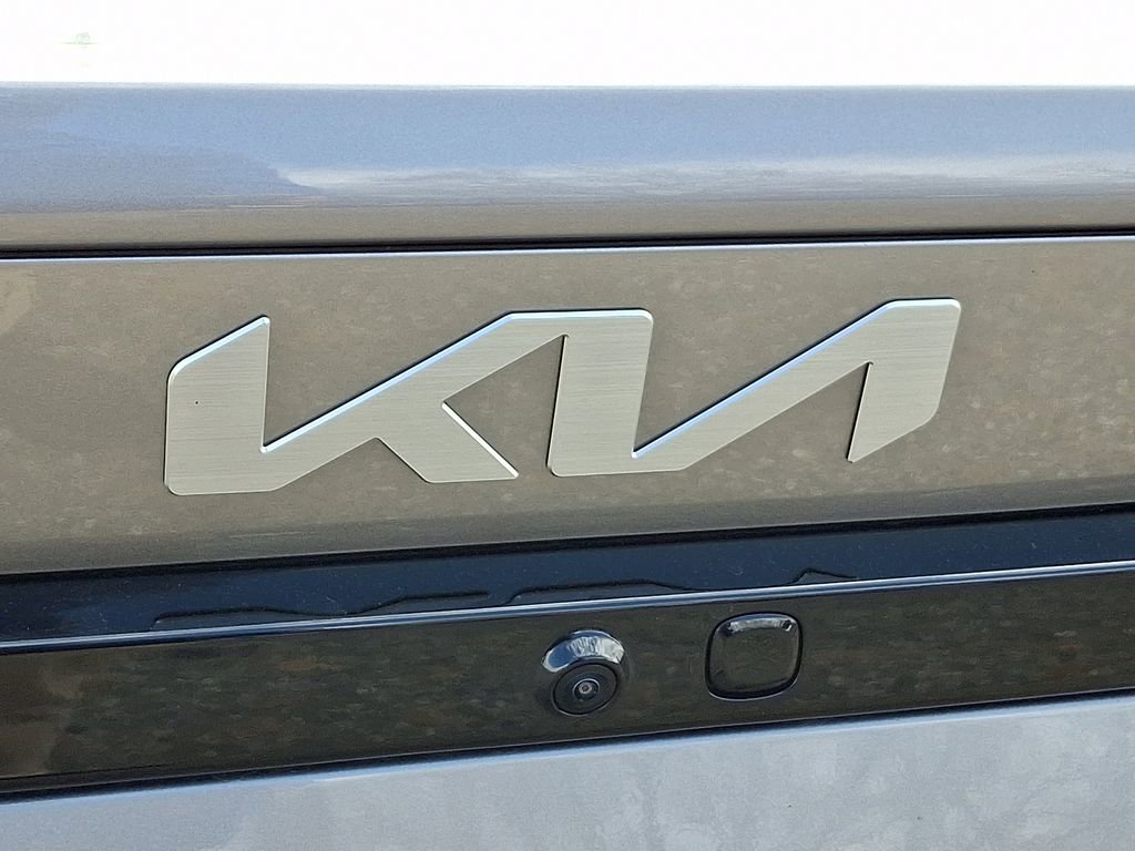 Certified 2025 Kia K4 LXS image 30