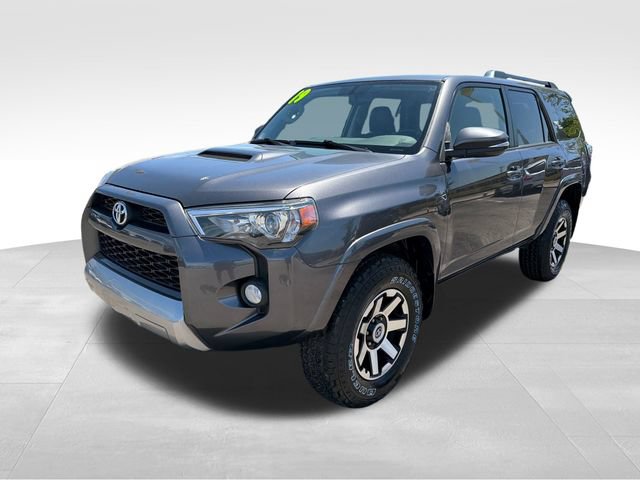 Used 2019 Toyota 4Runner TRD Off-Road Premium AWD/4WD image 3