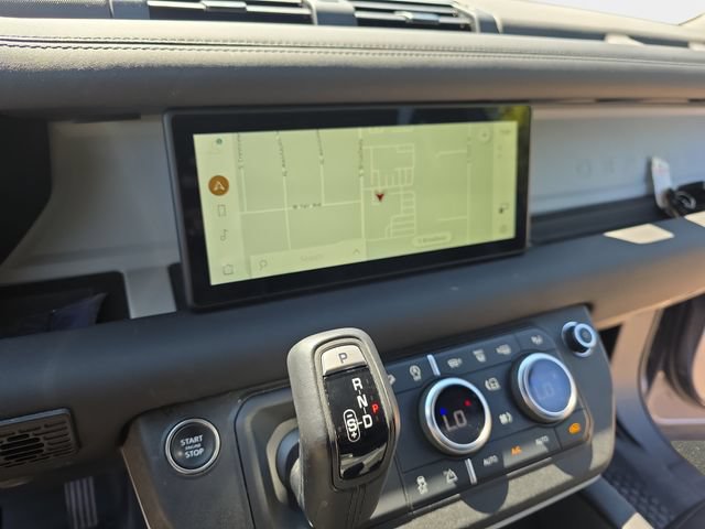 Certified 2024 Land Rover Defender 110 S AWD/4WD image 25