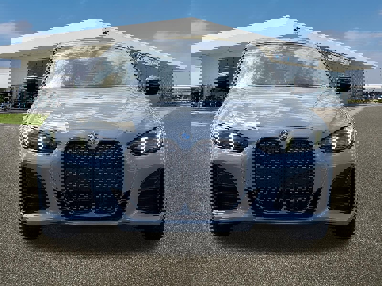 New 2026 BMW 430i Coupe w/ M Sport Package image 3