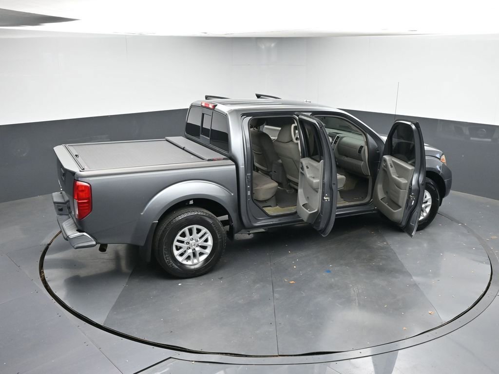 Used 2018 Nissan Frontier SV image 45