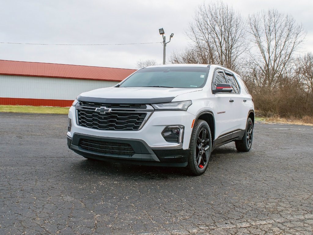 Used 2023 Chevrolet Traverse Premier w/ Redline Edition image 9