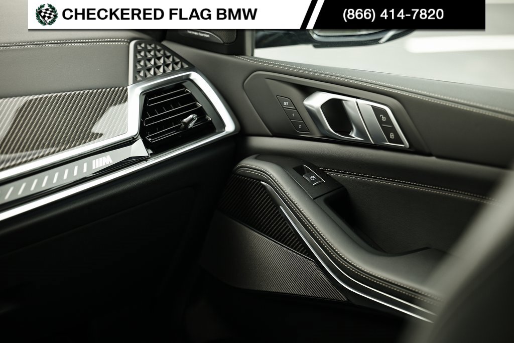 New 2026 BMW X7 M60i w/ M Sport Professional Package image 30
