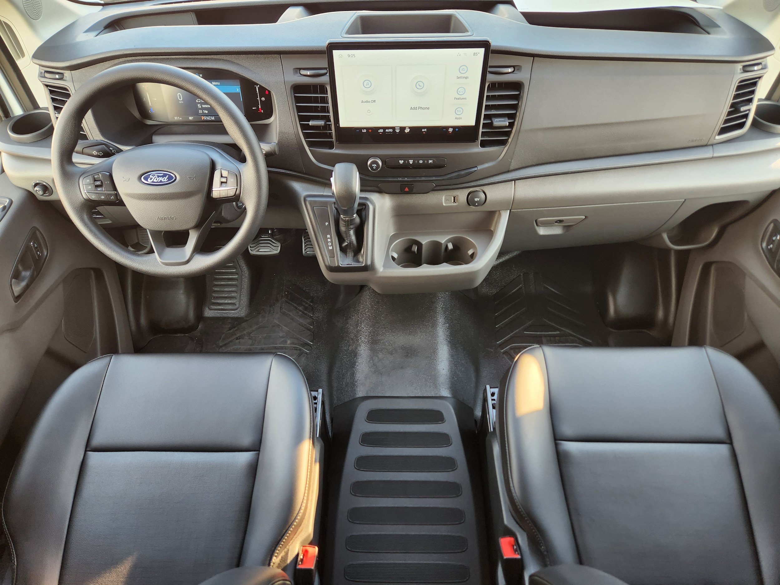New 2026 Ford Transit 150 Low Roof w/ Load Area Protection Package RWD image 19
