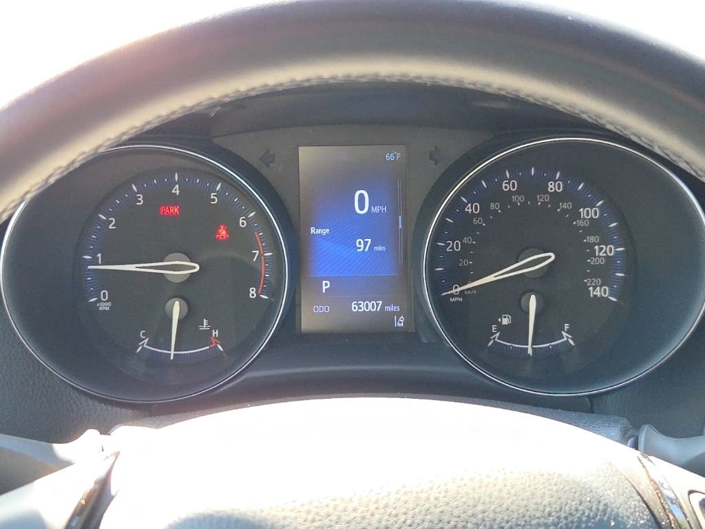 Used 2018 Toyota C-HR XLE image 27