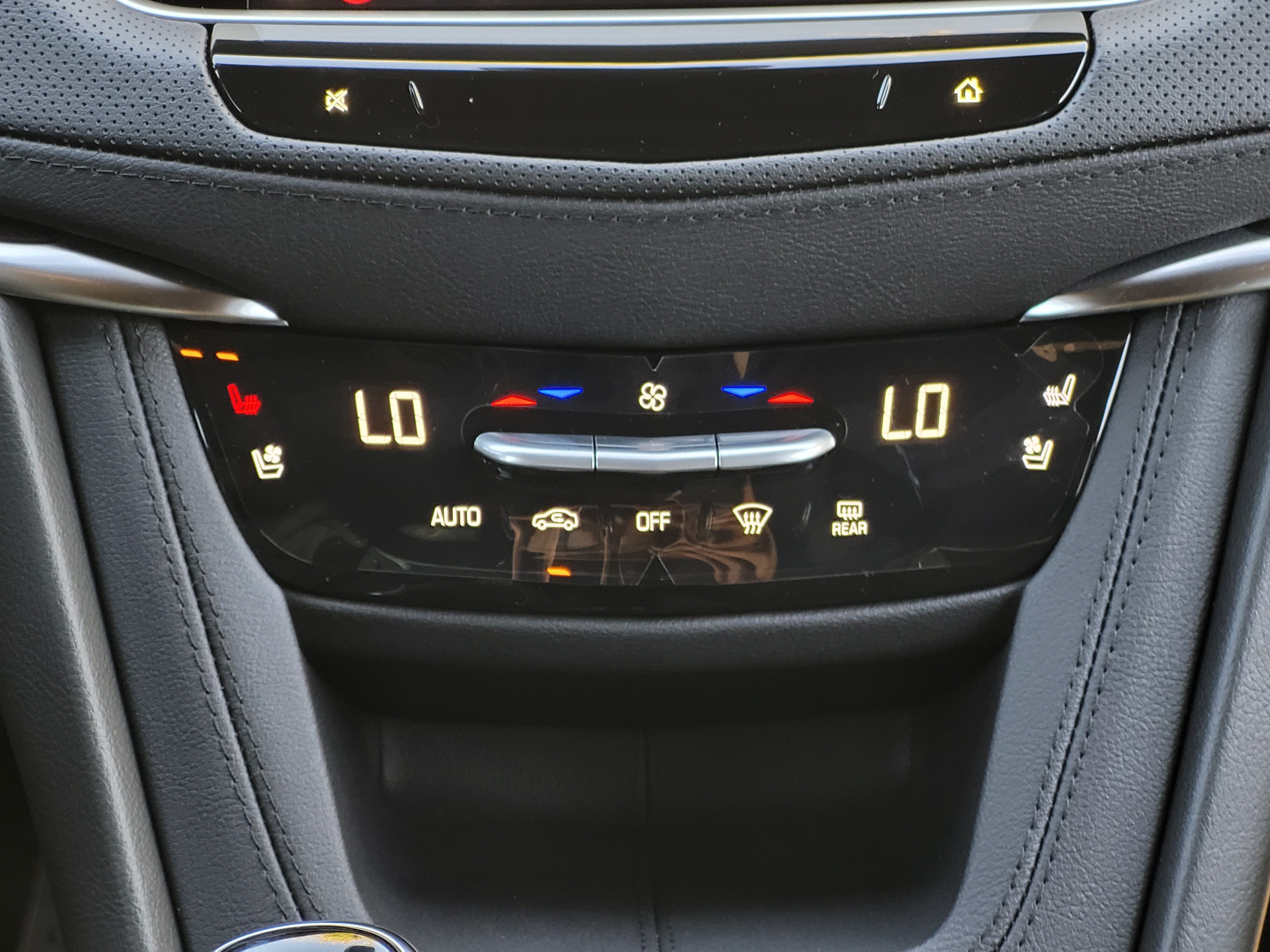 New 2026 Cadillac XT5 Premium Luxury w/ Driver Assist Package FWD image 14