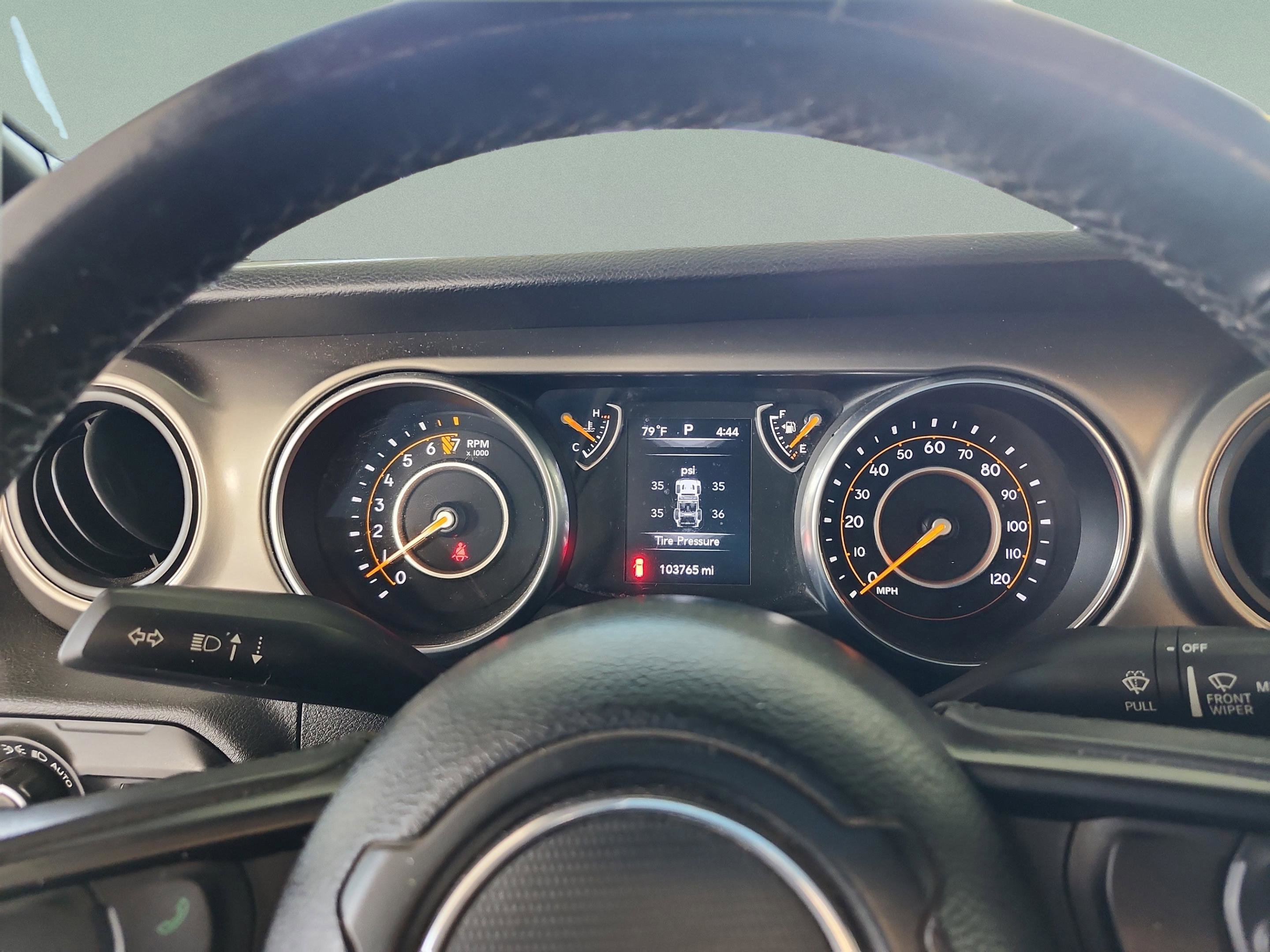 Used 2018 Jeep Wrangler Sport AWD/4WD image 10