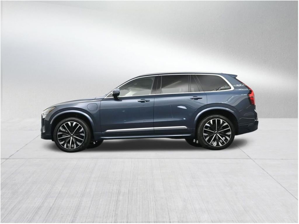 New 2026 Volvo XC90 T8 Core AWD/4WD image 22