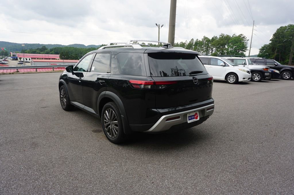 Used 2023 Nissan Pathfinder SL w/ SL Premium Package FWD image 21