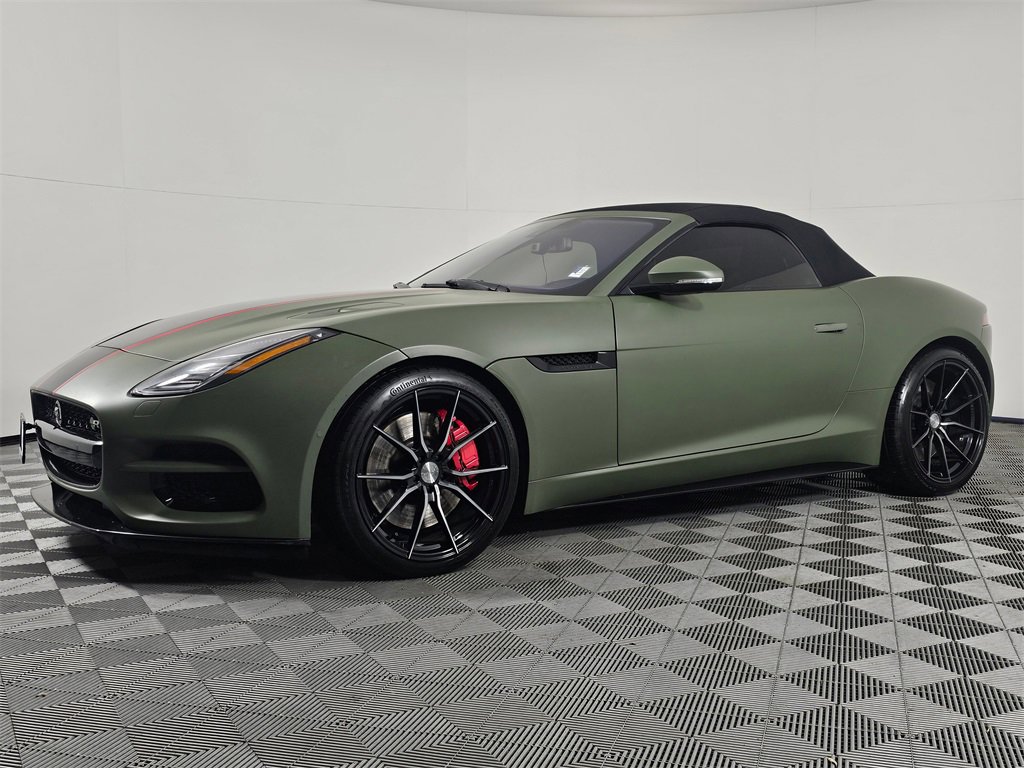 Used 2018 Jaguar F-TYPE R image 4