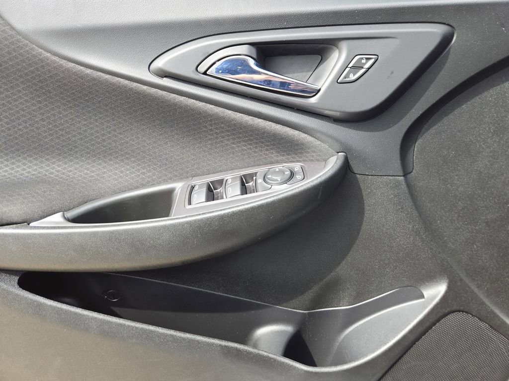 Used 2021 Chevrolet Malibu RS FWD image 18