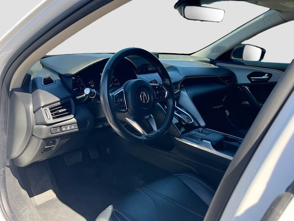 Used 2023 Acura TLX w/ Technology Package FWD image 9