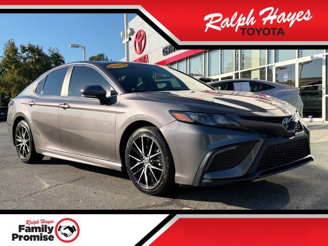 Used 2023 Toyota Camry SE w/ Convenience Package FWD image 1