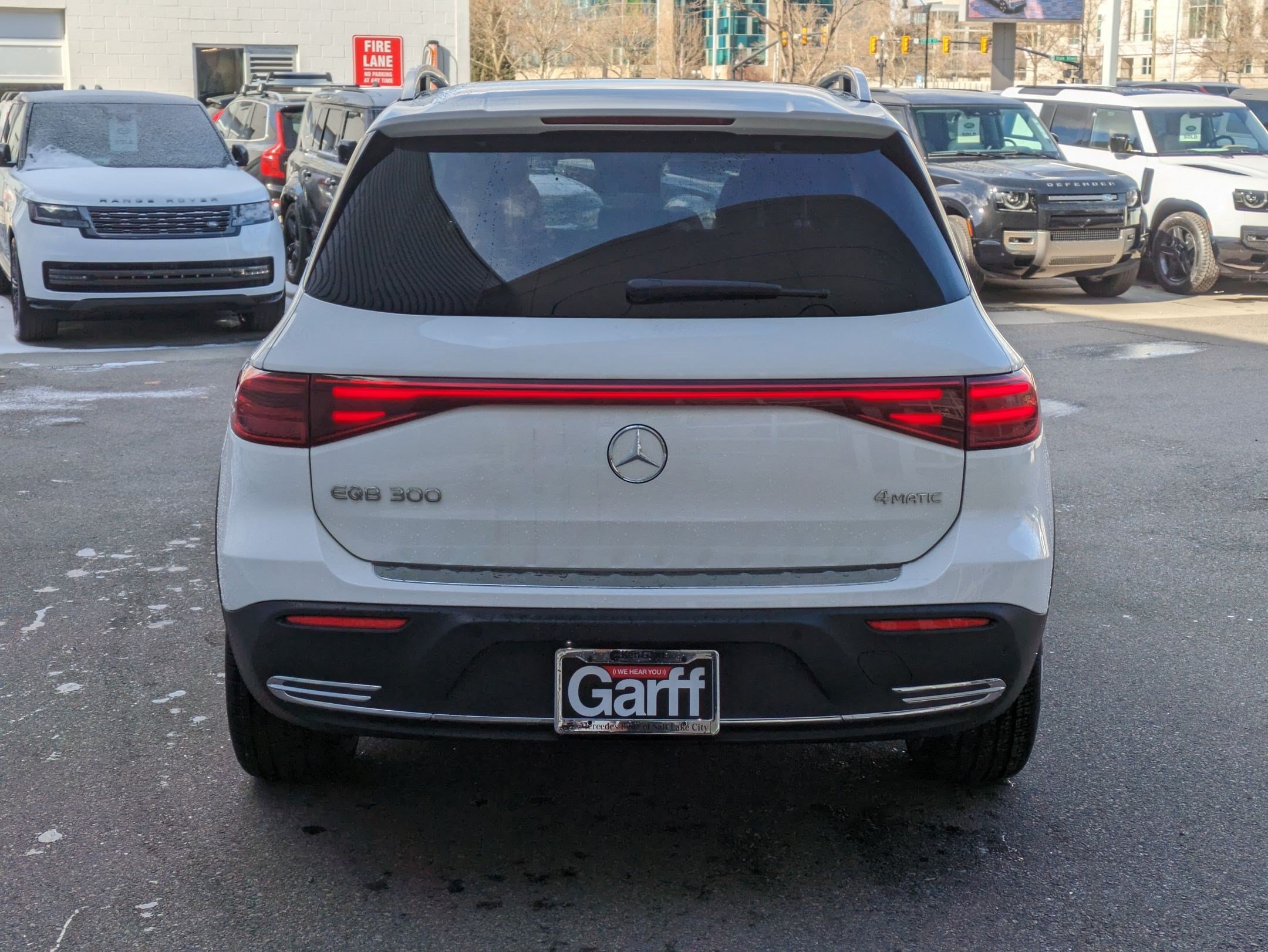 New 2025 Mercedes-Benz EQB 300 4MATIC image 4