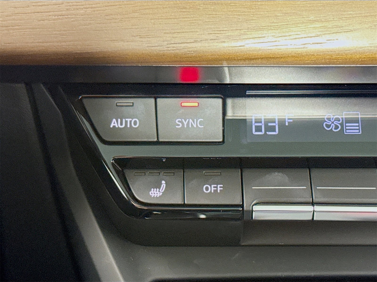 Certified 2022 Audi e-tron GT Premium Plus image 20