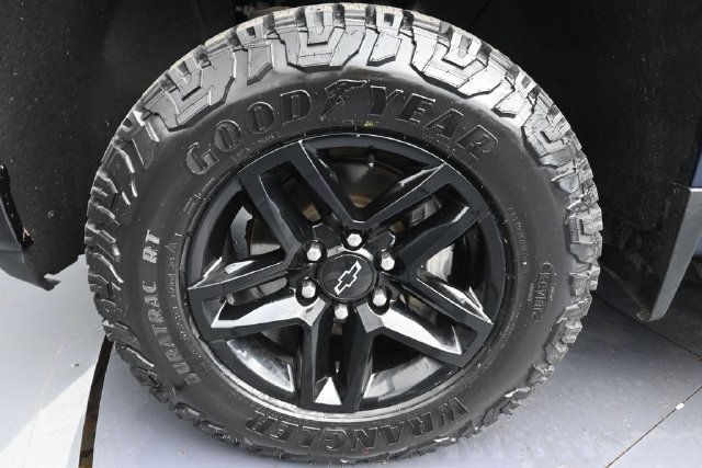 Used 2020 Chevrolet Silverado 1500 LT Trail Boss AWD/4WD image 22